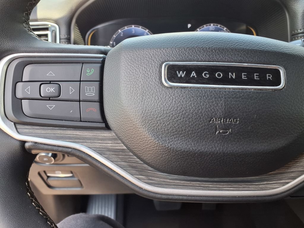Used 2024 Jeep Wagoneer Series II w/ Flexible Seating Group RWD image 23