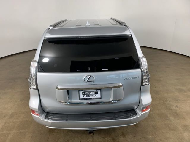 Used 2014 Lexus GX 460 w/ Premium Package AWD/4WD image 11