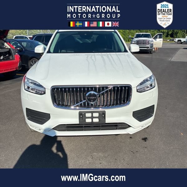 Used 2021 Volvo XC90 T6 Momentum w/ Advanced Package