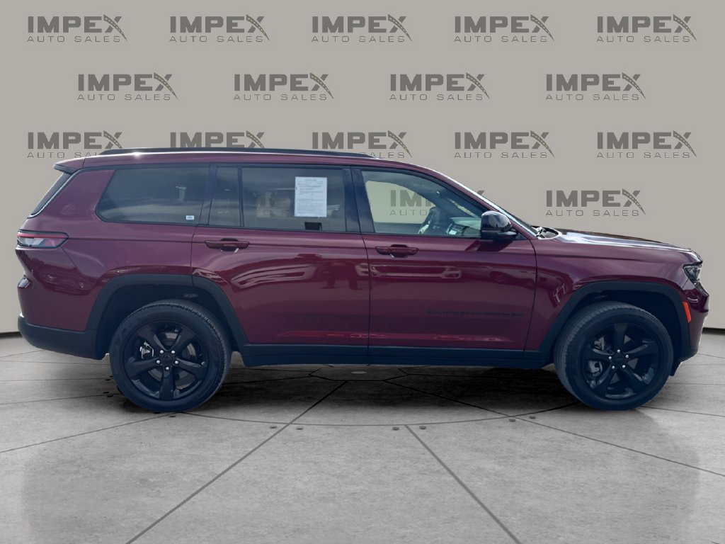 Used 2025 Jeep Grand Cherokee L Limited w/ Luxury Tech Group II AWD/4WD image 6
