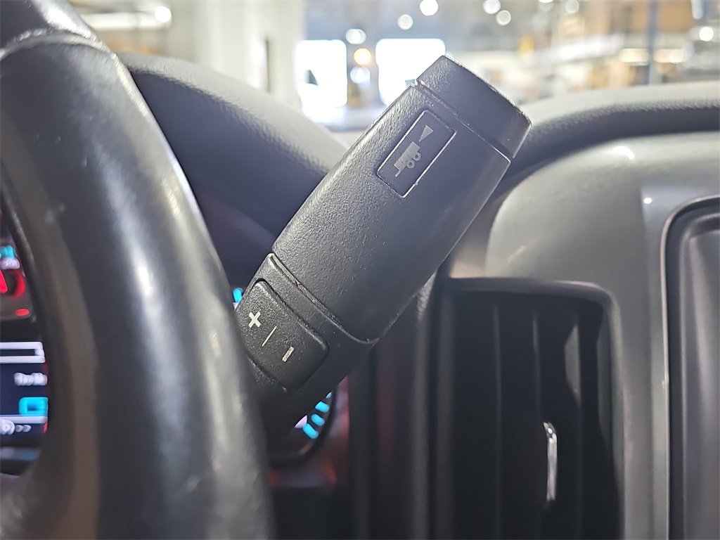 Used 2017 Chevrolet Silverado 1500 LT w/ Midnight Edition image 19