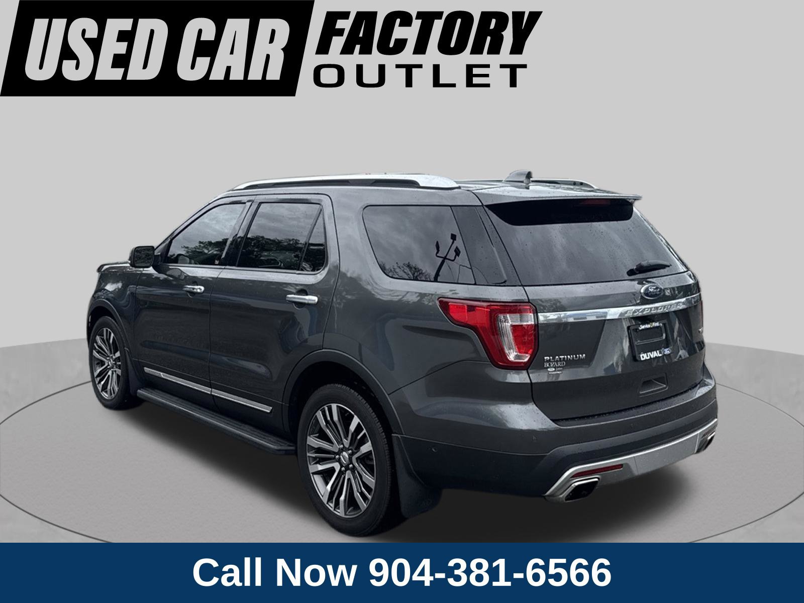 Used 2017 Ford Explorer Platinum AWD/4WD image 4