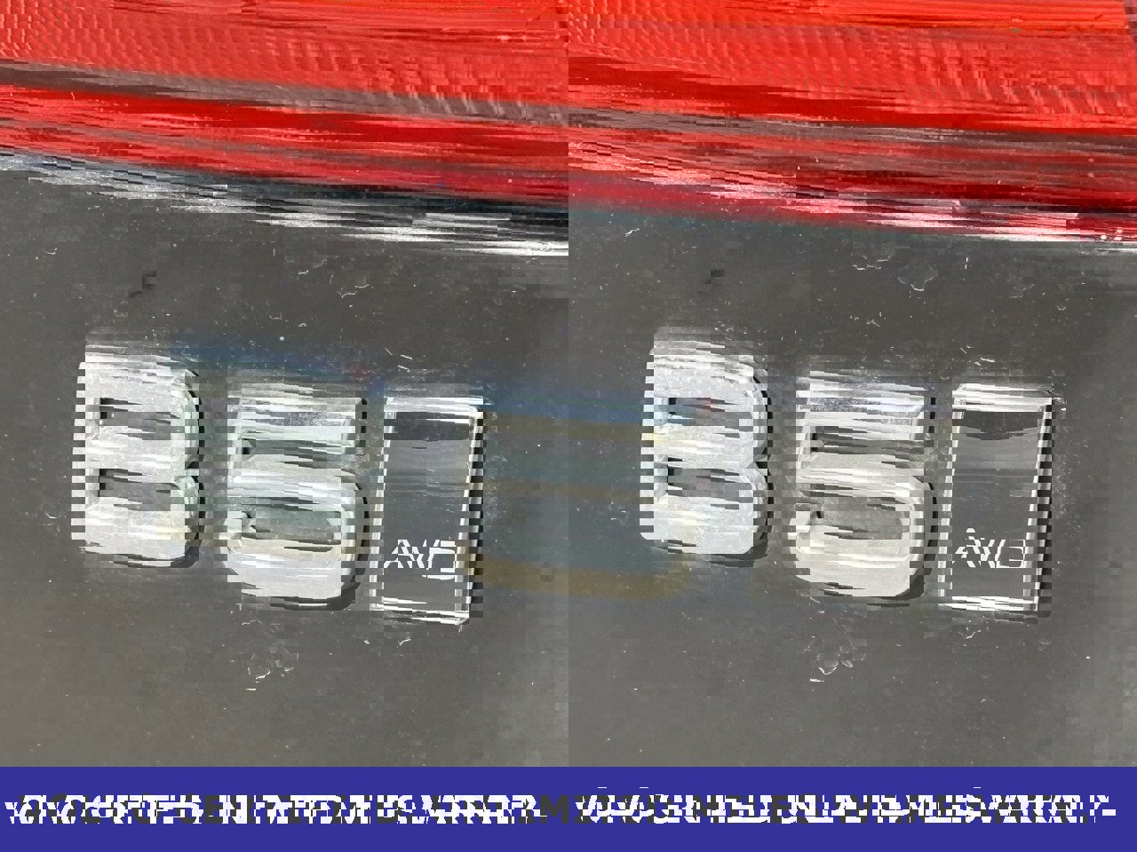 Certified 2023 Volvo XC60 B5 Plus w/ Climate Package image 10