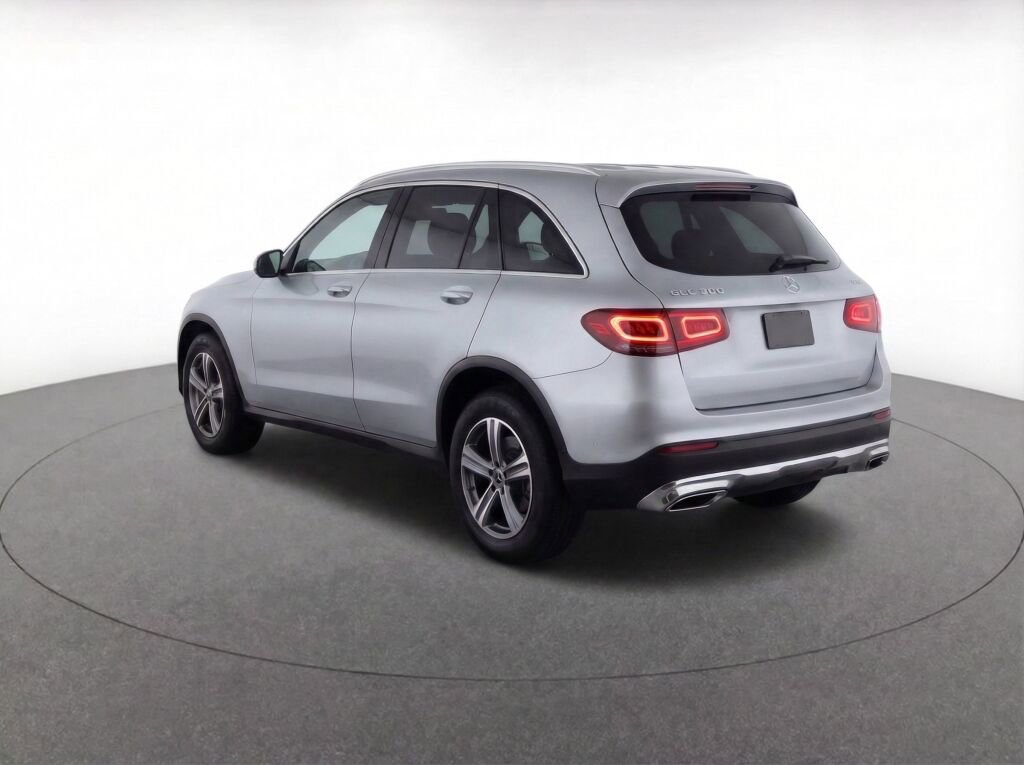 Used 2021 Mercedes-Benz GLC 300 4MATIC image 40