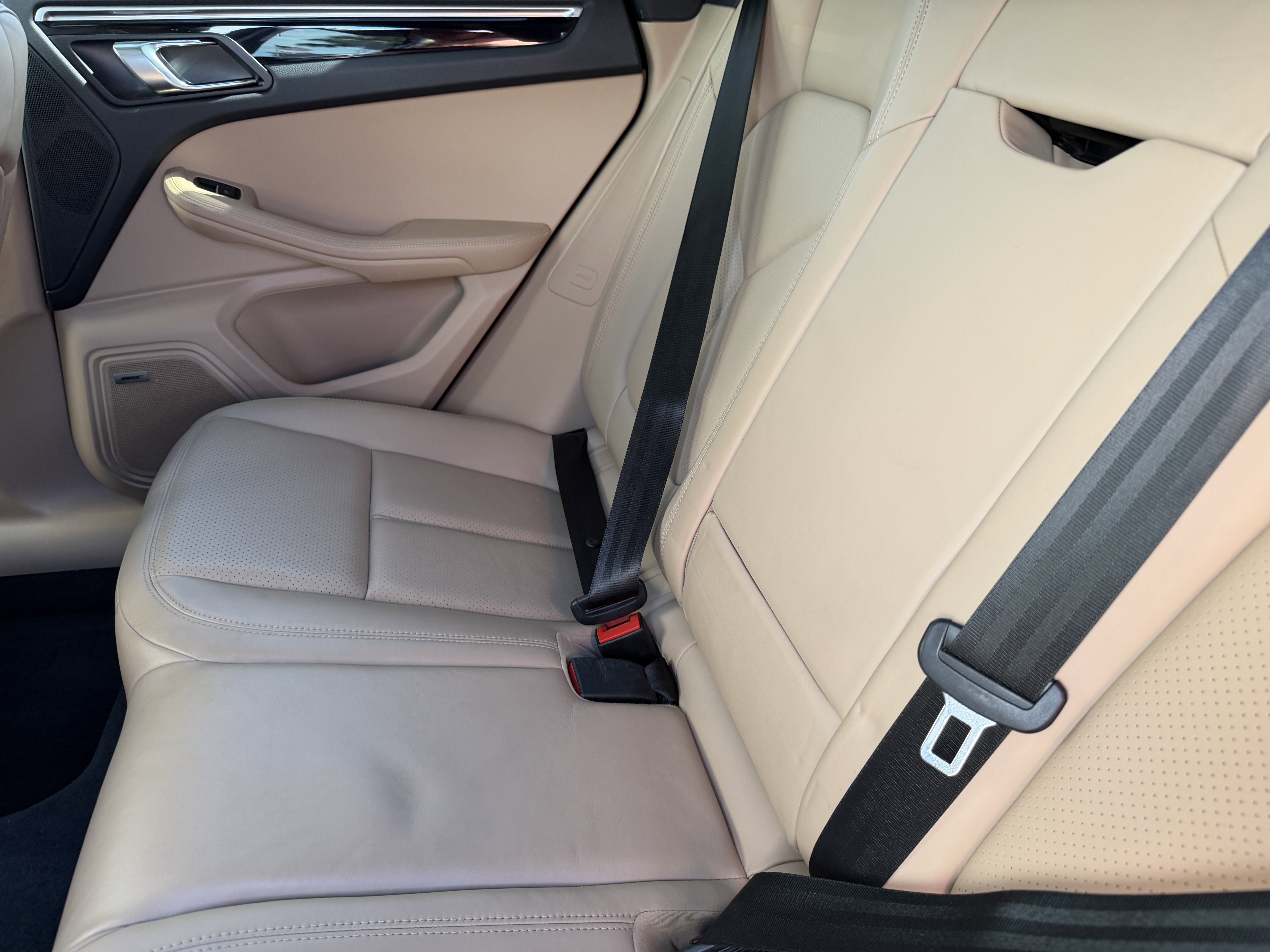 Certified 2021 Porsche Macan S image 20