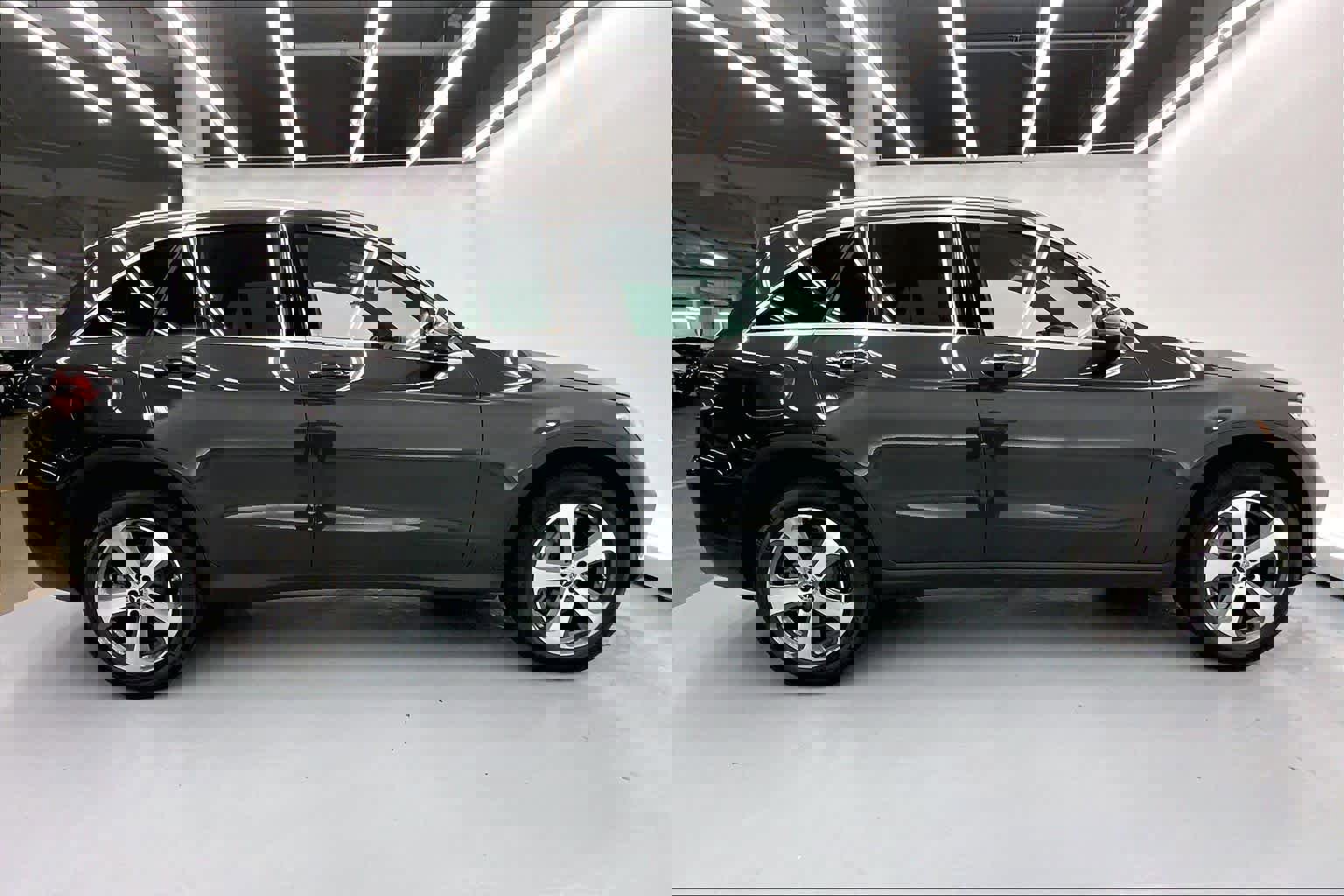 Certified 2022 Mercedes-Benz GLC 300 image 5