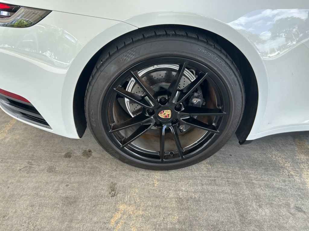 Used 2020 Porsche 911 Carrera RWD image 18