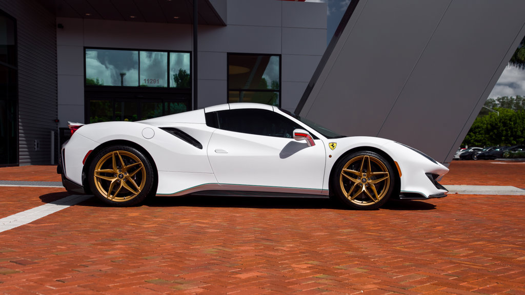 Certified 2020 Ferrari 488 Pista Spider RWD image 37