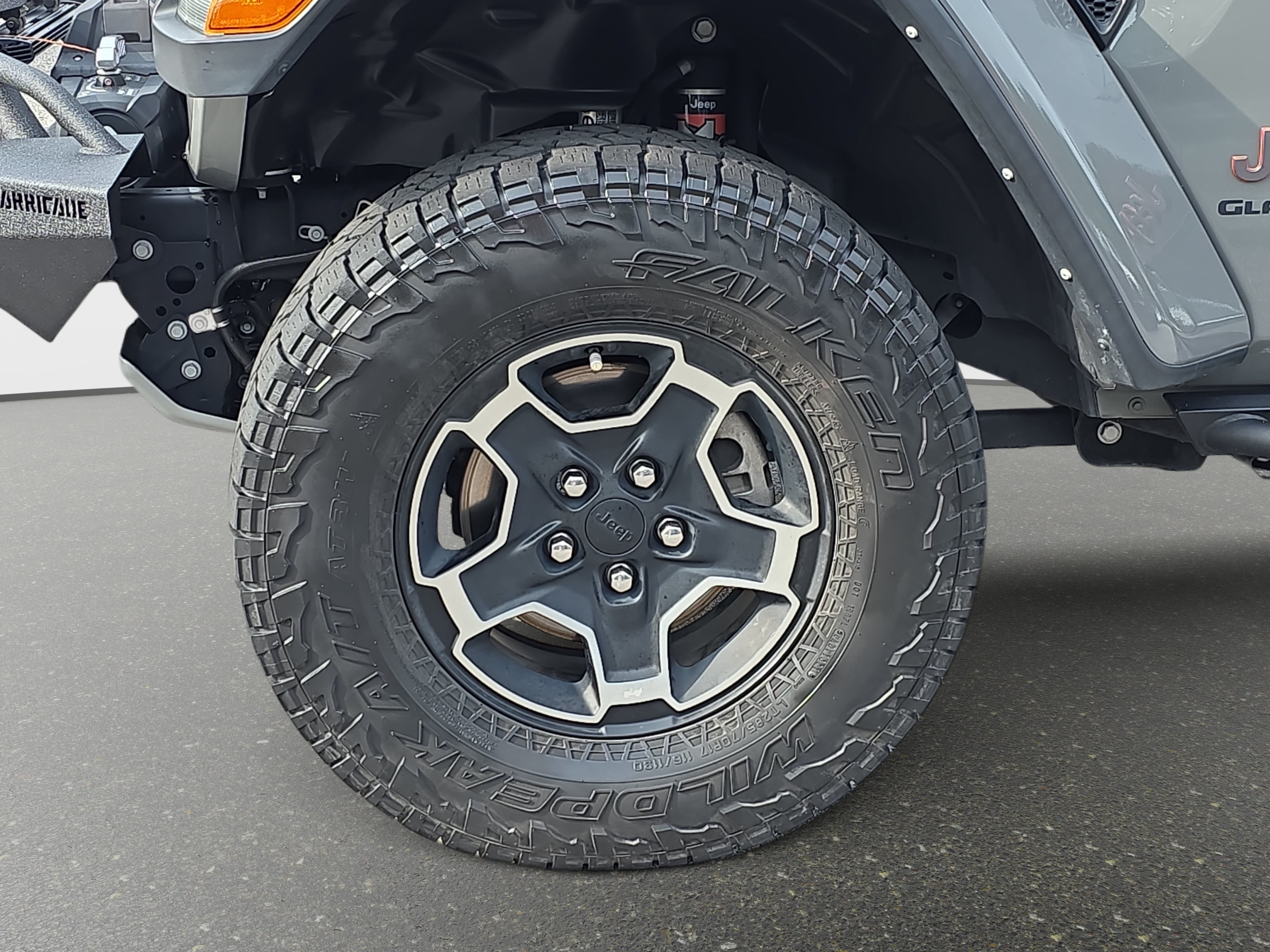 Used 2021 Jeep Gladiator Mojave AWD/4WD image 29
