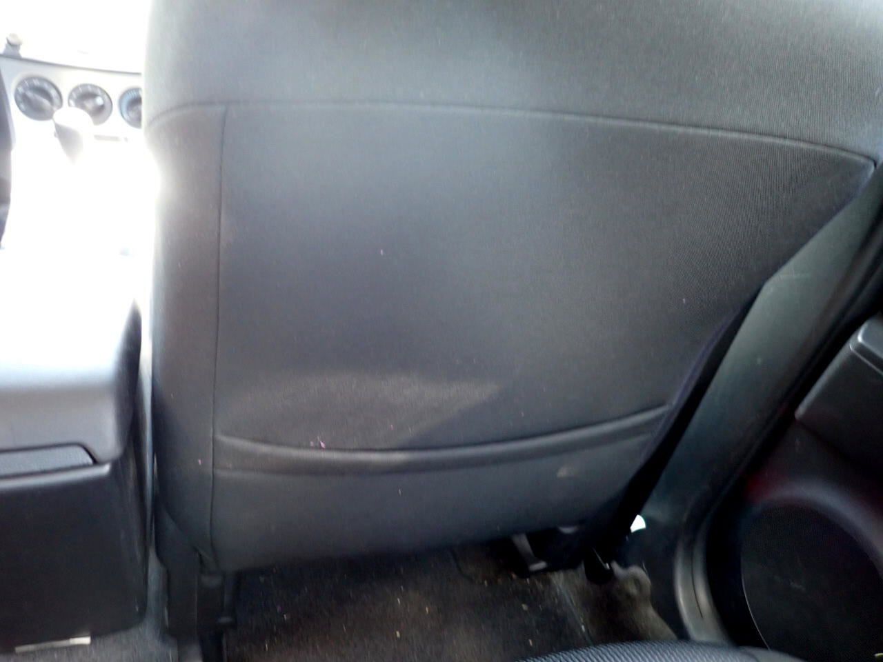 Used 2011 MAZDA MAZDA3 i Touring image 25