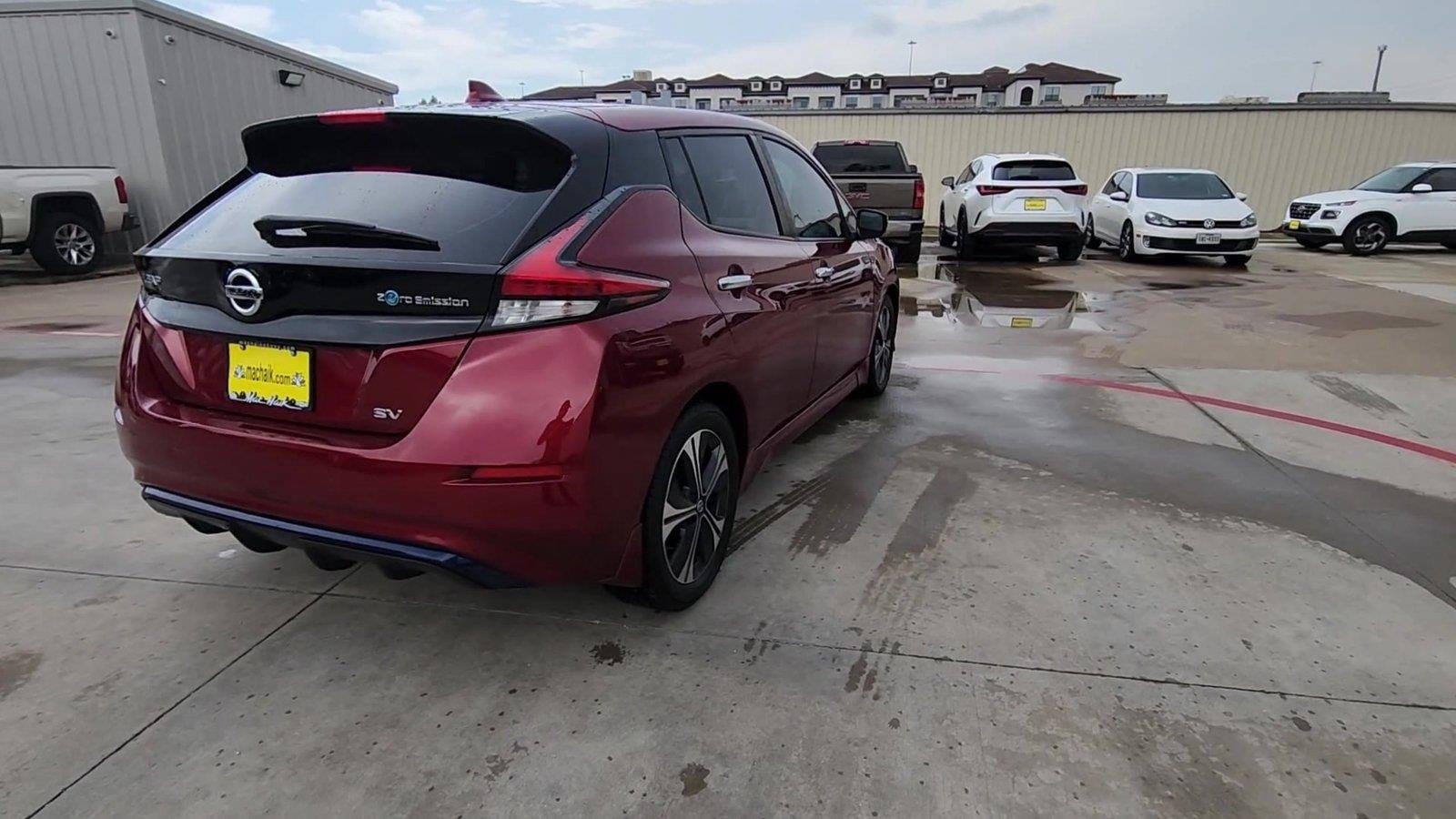 Used 2022 Nissan Leaf SV FWD image 31
