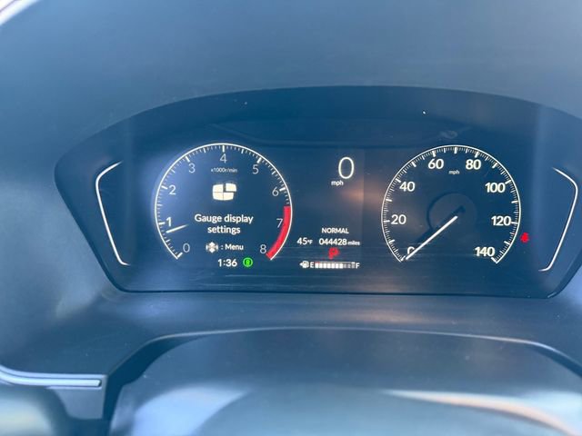 Used 2025 Honda Pilot TrailSport image 14