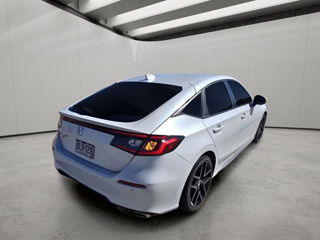 Used 2022 Honda Civic Sport Touring image 5