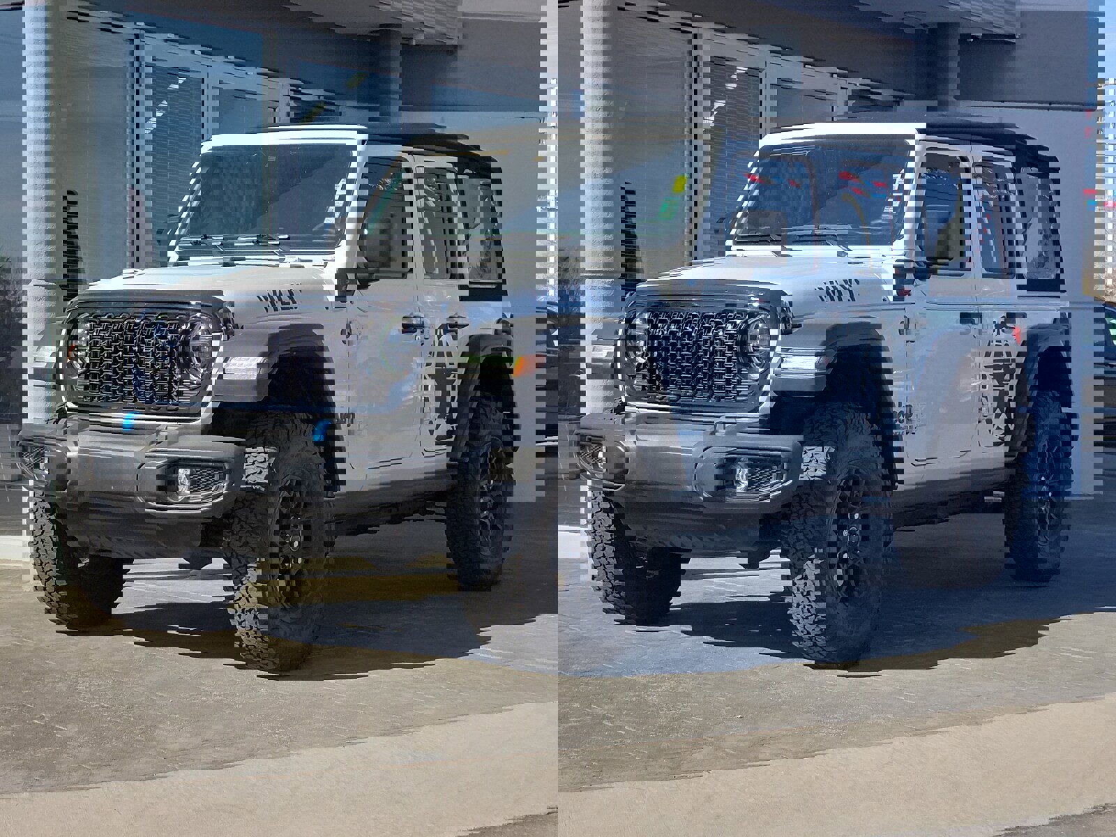 Used 2024 Jeep Wrangler Unlimited image 2