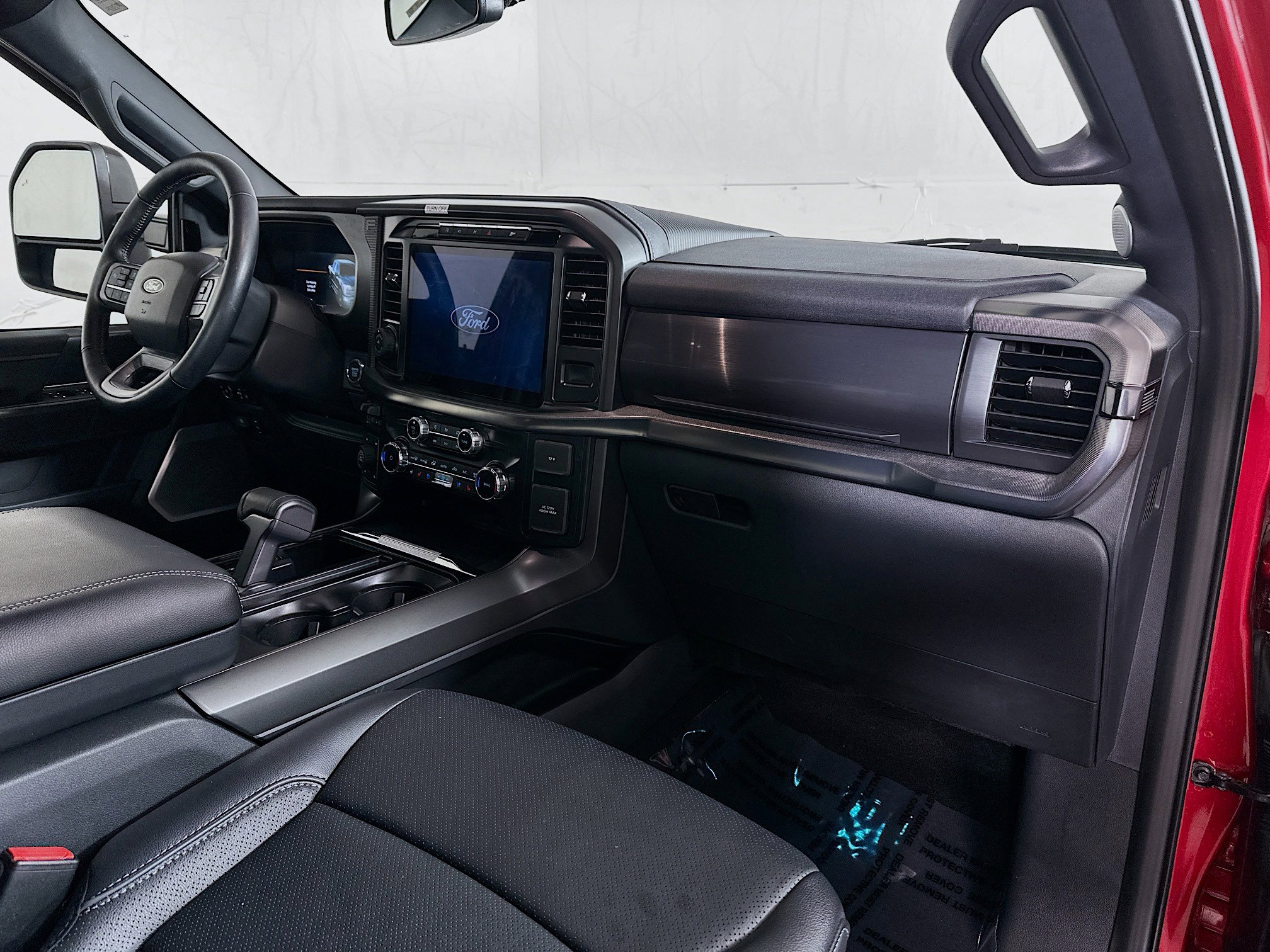 Used 2024 Ford F150 Lariat w/ Equipment Group 502A High image 28