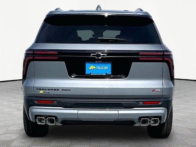 New 2027 Chevrolet Traverse Z71 w/ Enhanced Driving Package AWD/4WD image 5