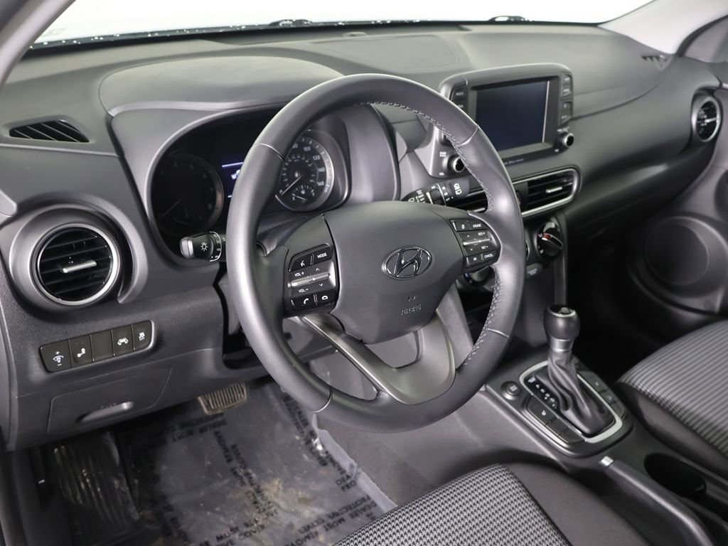 Used 2020 Hyundai Kona SEL AWD/4WD image 25
