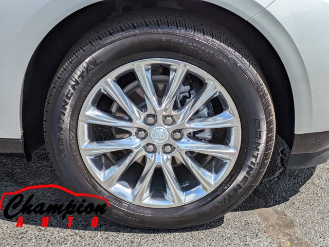 Used 2021 Buick Enclave Essence w/ Sound and Sites Package image 12