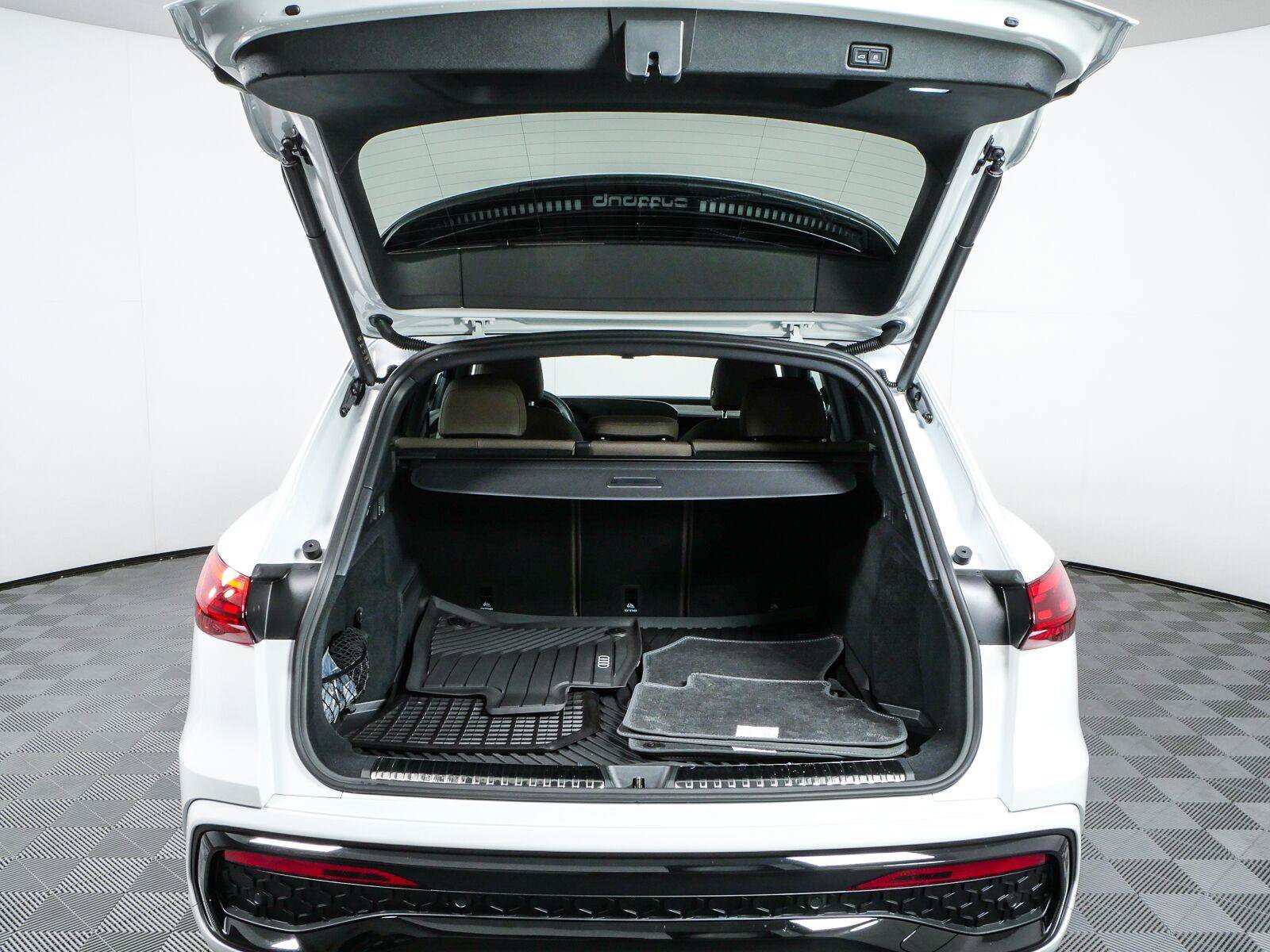 New 2026 Audi Q5 2.0T AWD/4WD image 32