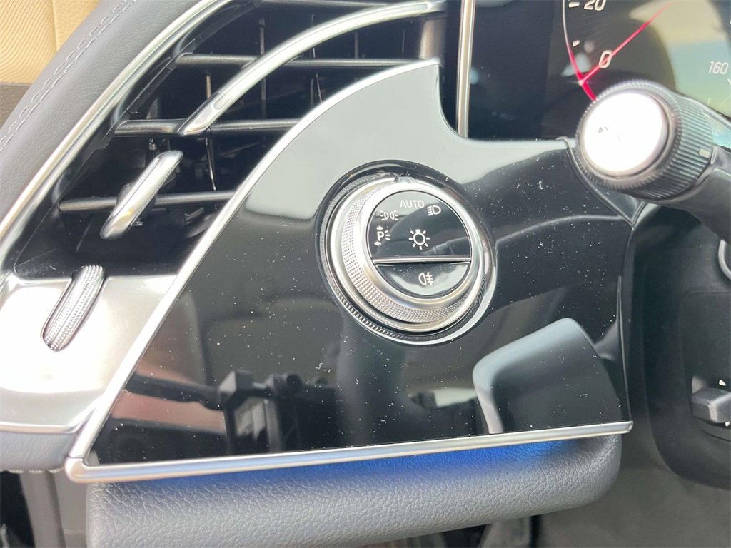 New 2026 Mercedes-Benz E 350 4MATIC Sedan image 13