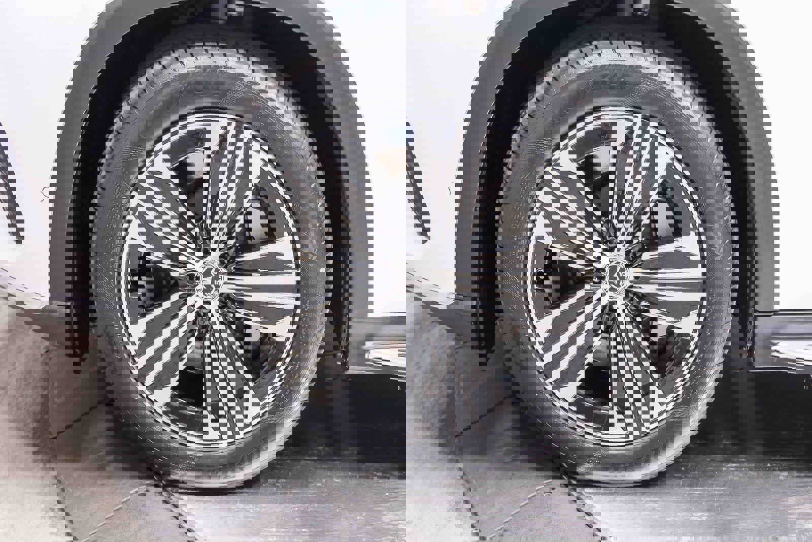 Certified 2023 Mercedes-Benz EQS 450+ SUV image 10