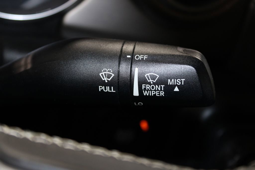 Used 2018 Jeep Wrangler Unlimited Sahara image 43