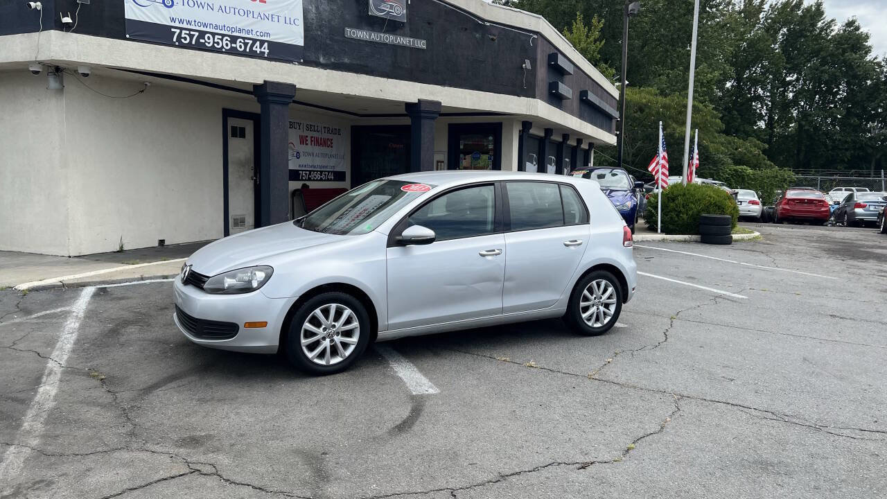 Used 2013 Volkswagen Golf 4-Door image 9