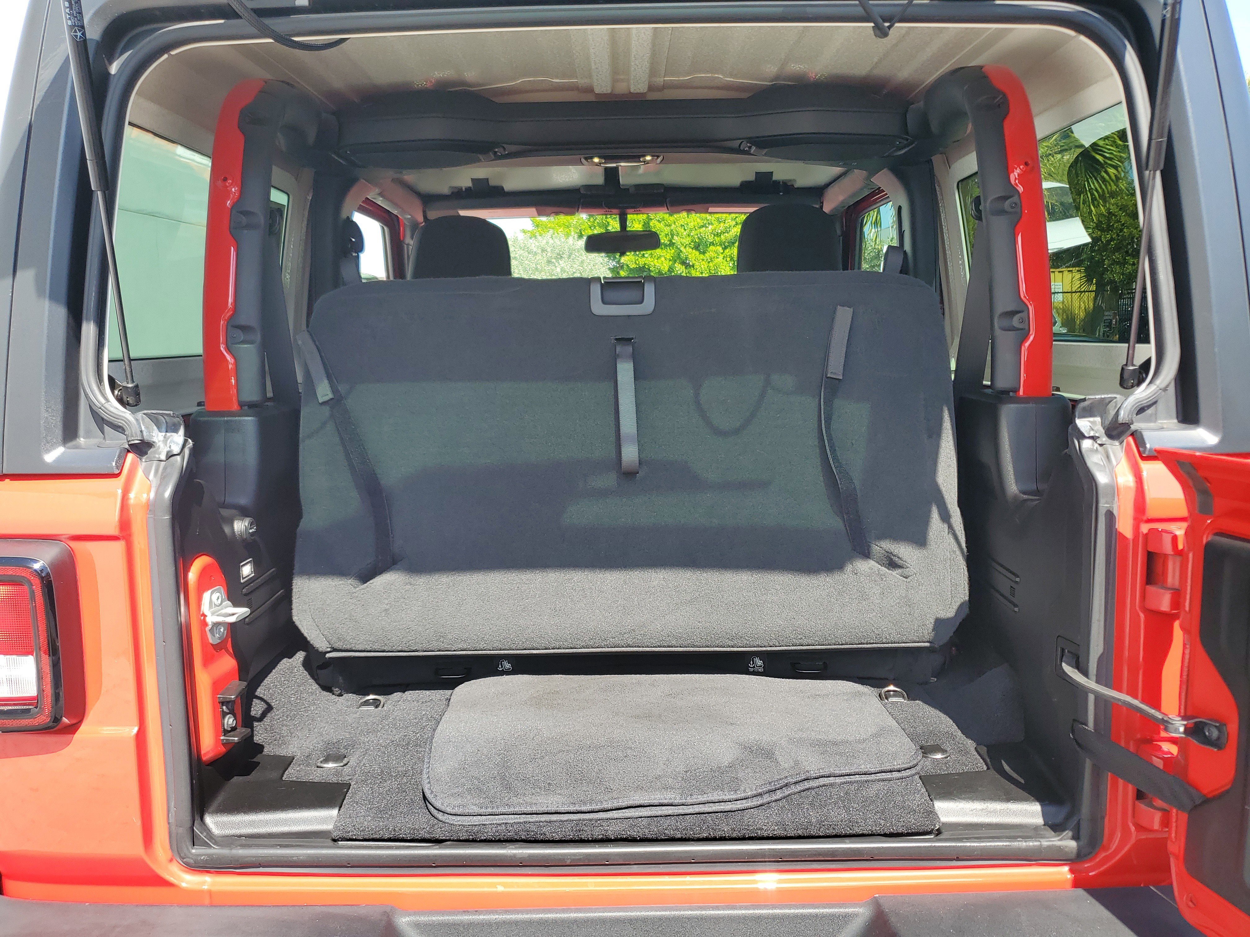 Used 2021 Jeep Wrangler Sport AWD/4WD image 11