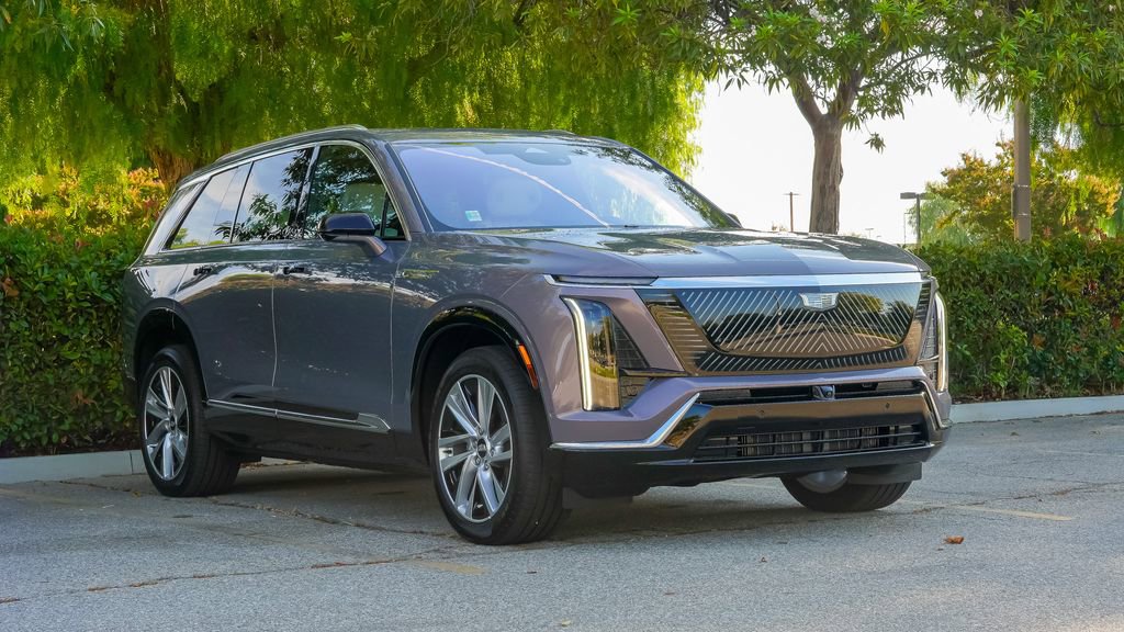 Used 2026 Cadillac Vistiq Luxury image 5