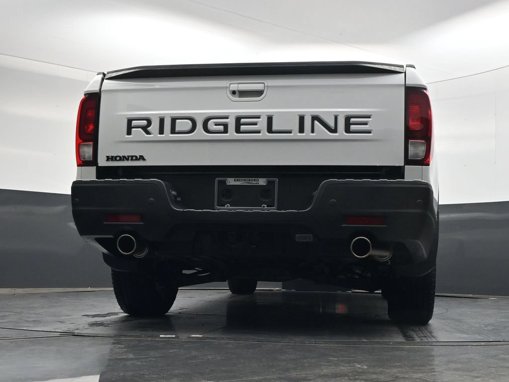 Certified 2026 Honda Ridgeline Black Edition image 40