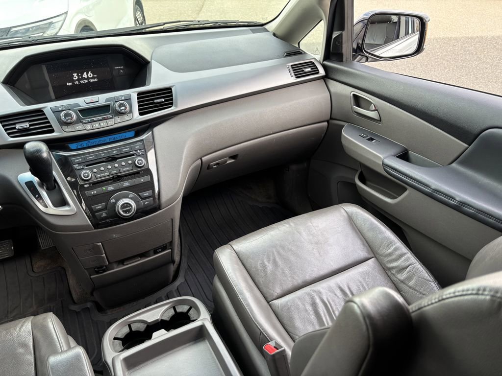 Used 2011 Honda Odyssey Touring image 22