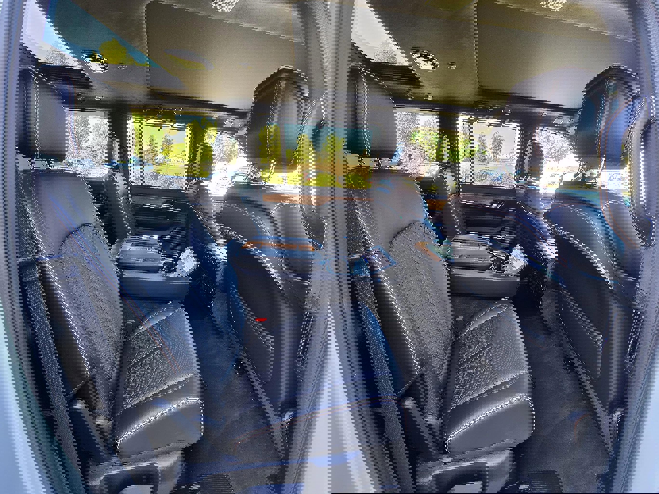 Used 2024 Jeep Grand Wagoneer L Series III image 45