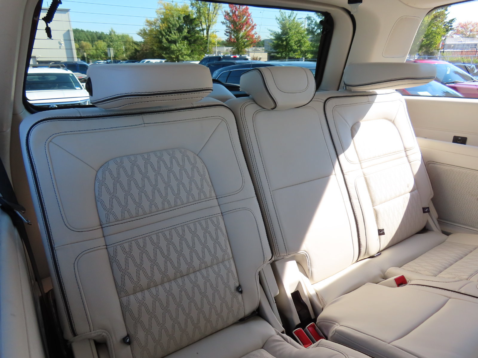 Used 2023 Lincoln Navigator Black Label AWD/4WD image 36