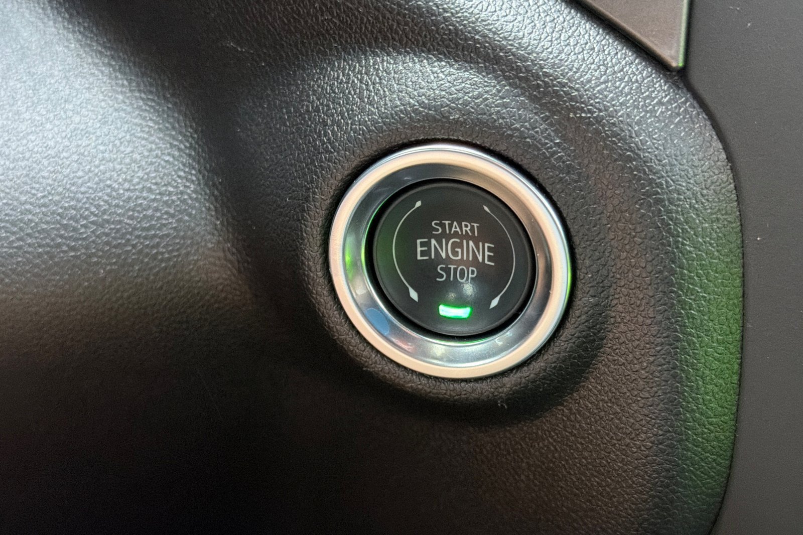 Used 2025 GMC Sierra 3500 Pro w/ Convenience Package AWD/4WD image 15