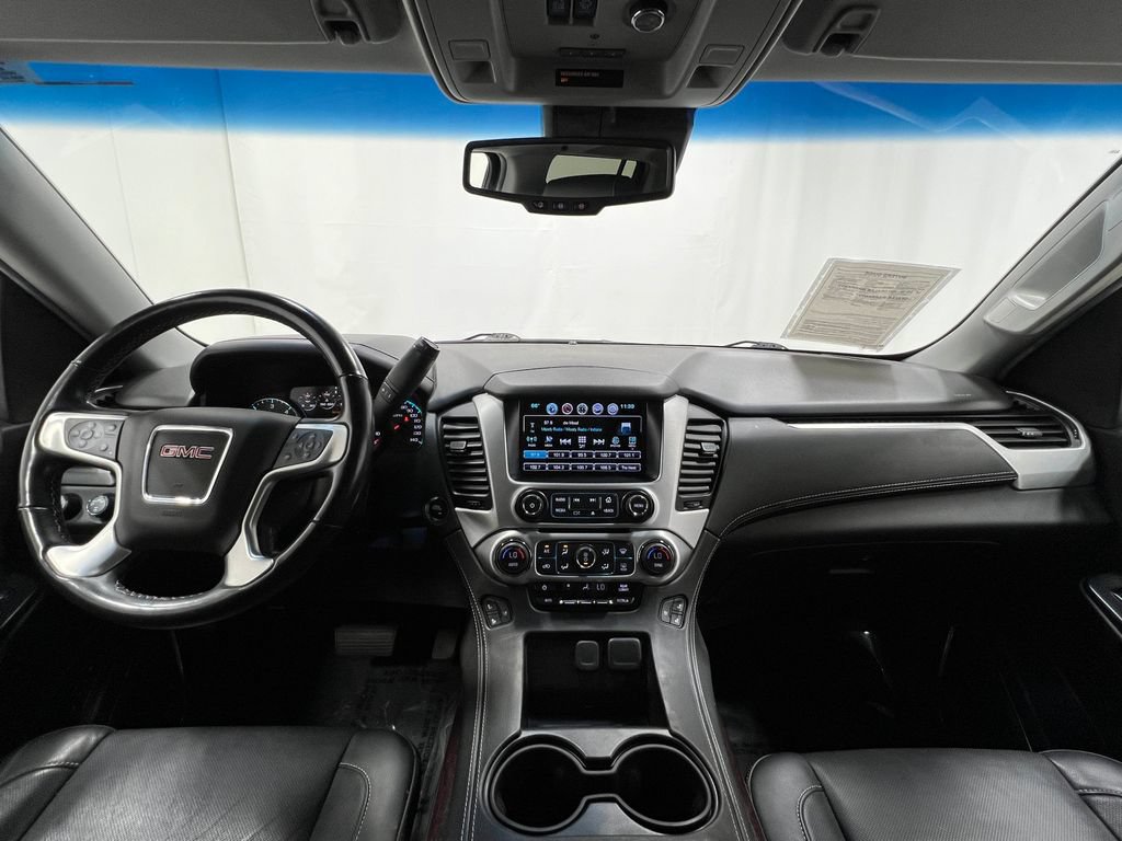 Used 2019 GMC Yukon XL SLT w/ Graphite Performance Edition AWD/4WD image 22