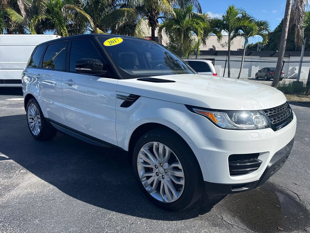 Used 2017 Land Rover Range Rover Sport SE AWD/4WD image 7