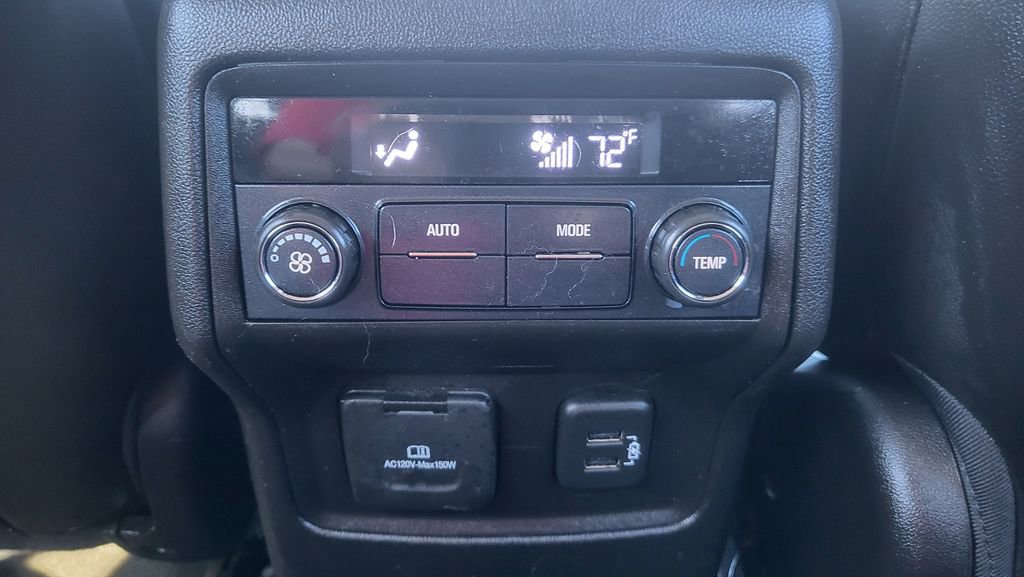 Used 2019 GMC Acadia SLT image 29