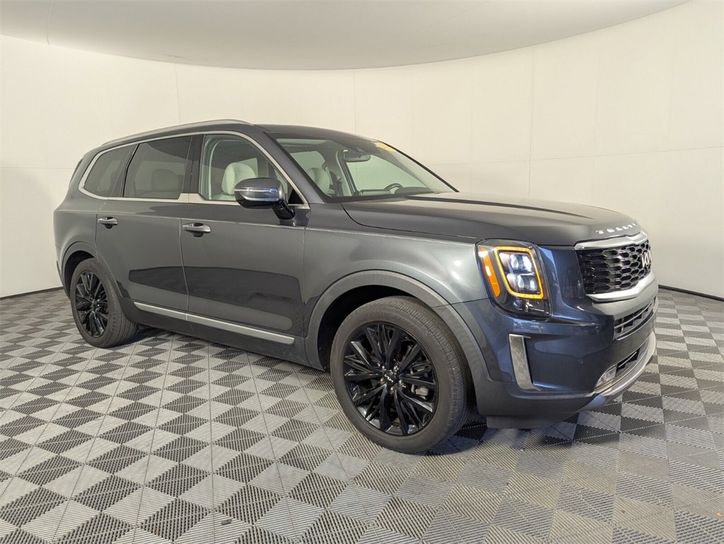 Used 2022 Kia Telluride SX w/ Towing Package image 2