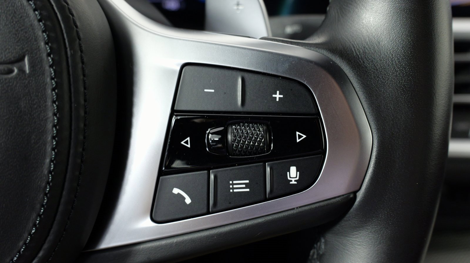 Used 2023 BMW 430i xDrive Convertible w/ M Sport Package image 42