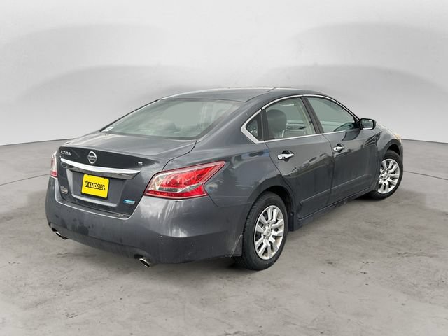 Used 2013 Nissan Altima 2.5 S FWD image 5