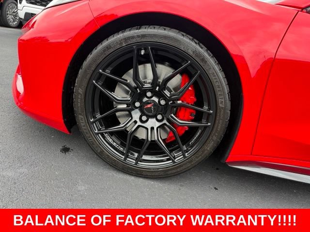 Used 2024 Chevrolet Corvette Z06 RWD image 9