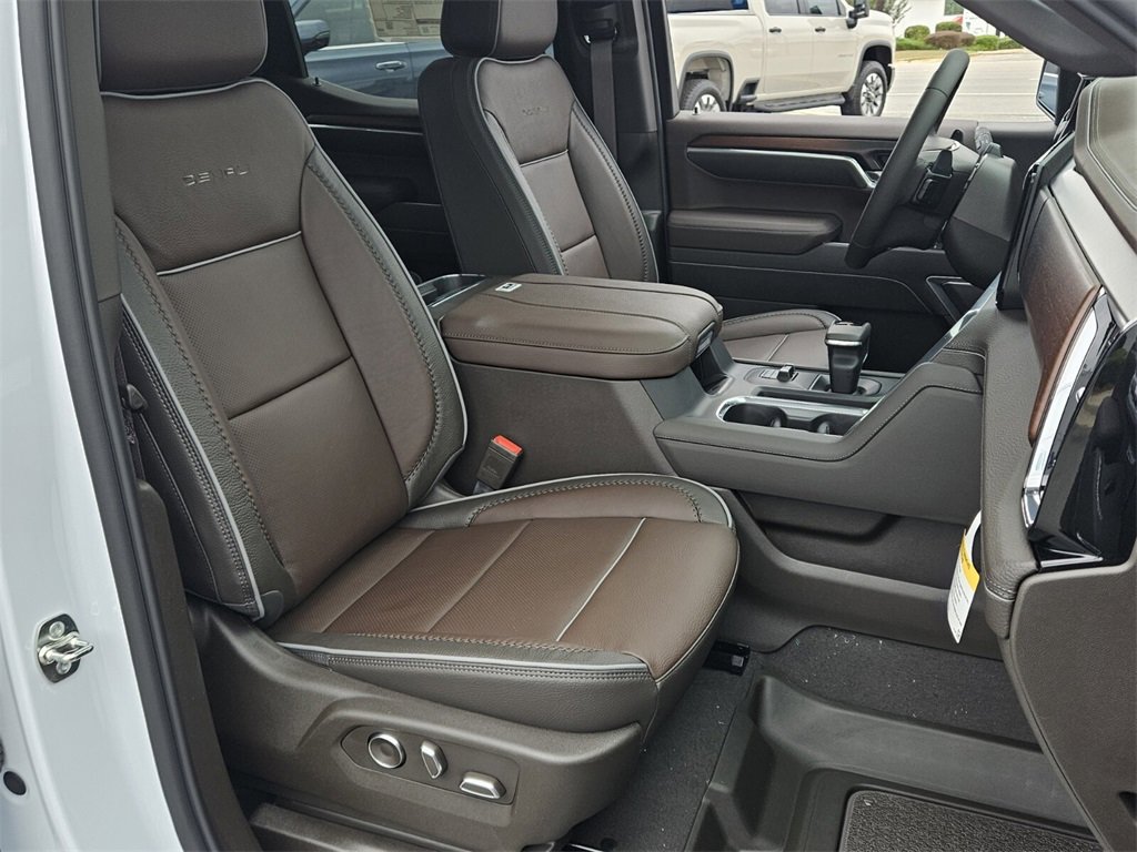 New 2026 GMC Sierra 1500 Denali image 13