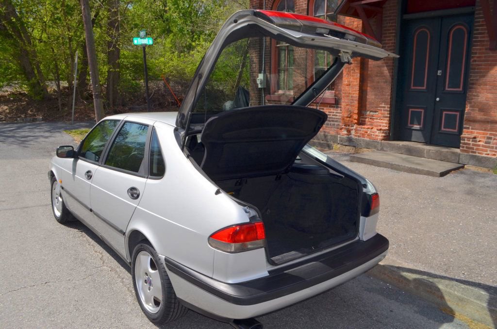 Used 1997 Saab 900 S FWD image 21
