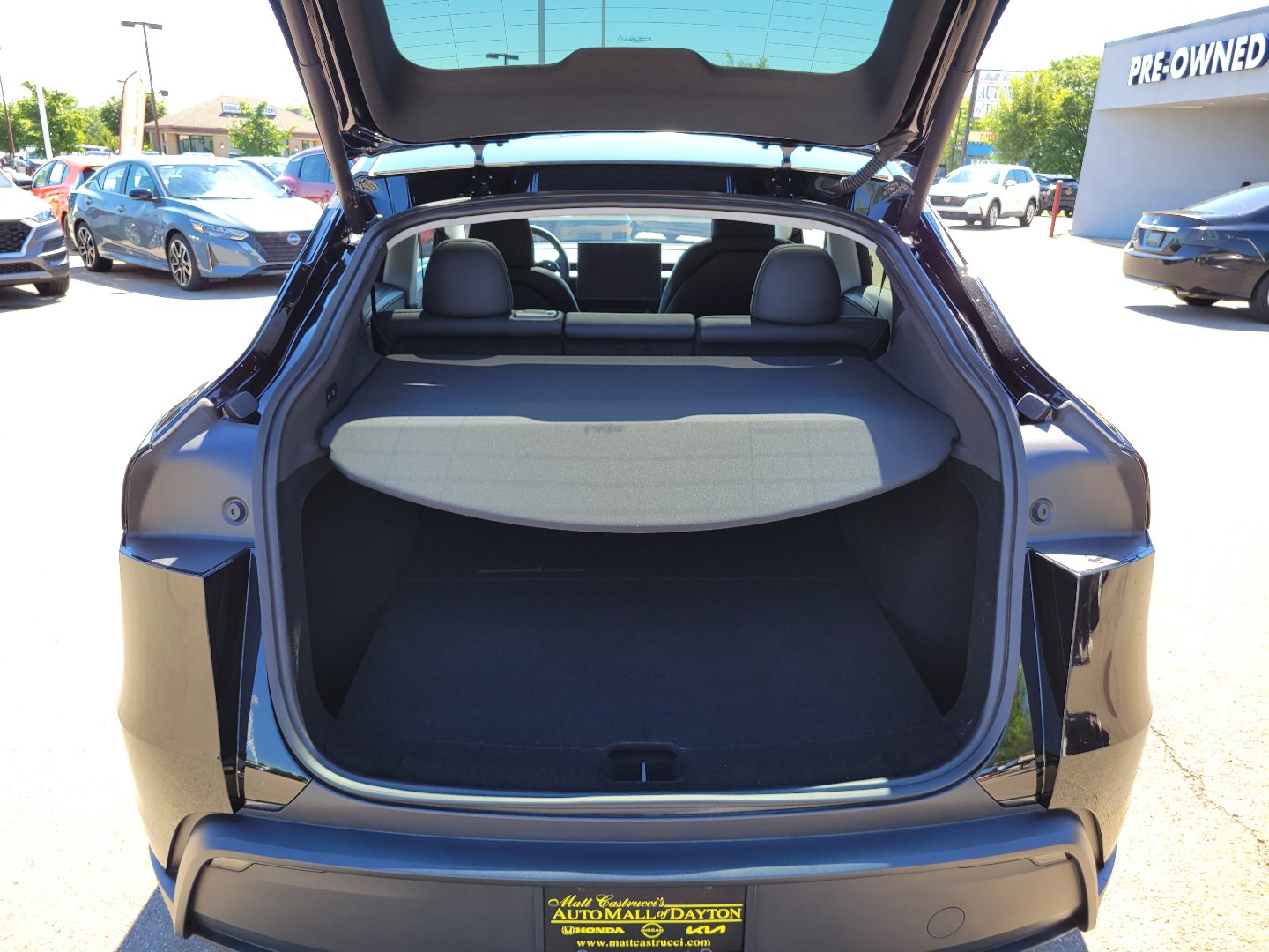 Used 2026 Tesla Model Y AWD image 8