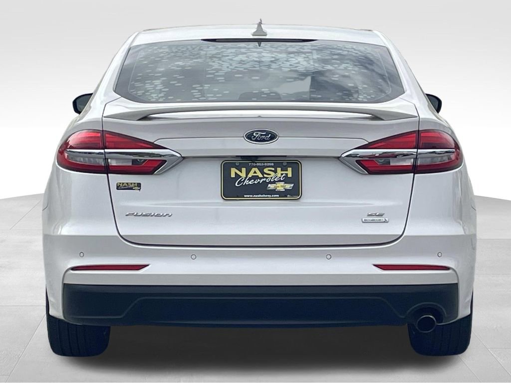 Used 2020 Ford Fusion SE w/ Equipment Group 151A image 4