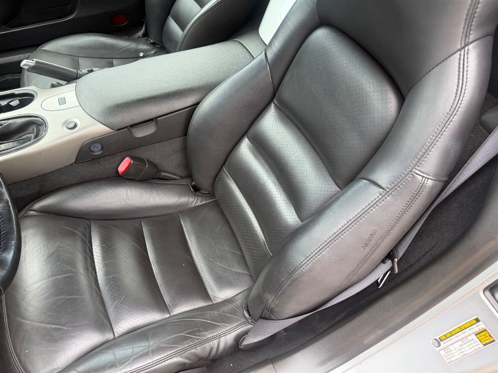 Used 2005 Chevrolet Corvette Convertible w/ Preferred Equipment Group RWD image 11
