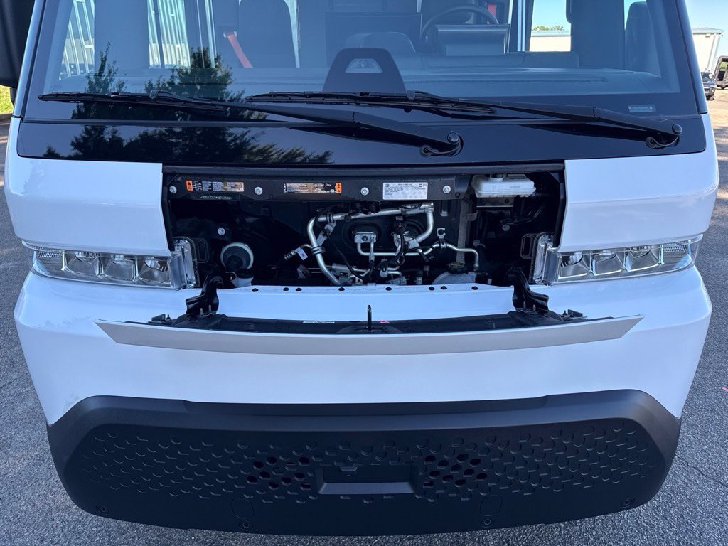 Used 2026 Chevrolet Brightdrop 400 w/ Battery Pack, Max Range AWD/4WD image 30
