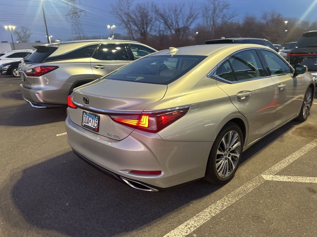 Used 2019 Lexus ES 350 image 19
