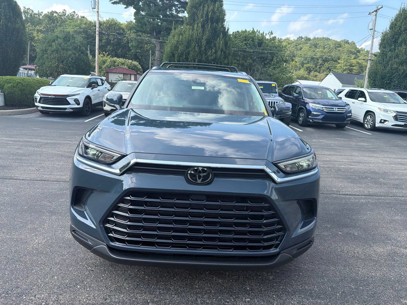 Used 2024 Toyota Grand Highlander AWD image 7