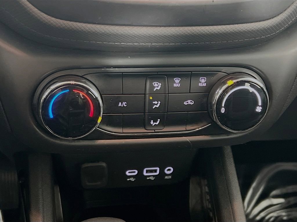 Used 2021 Chevrolet TrailBlazer LS image 15